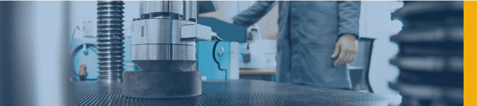 photo metrologue etalonnage machine de force jusqu'a 500kn